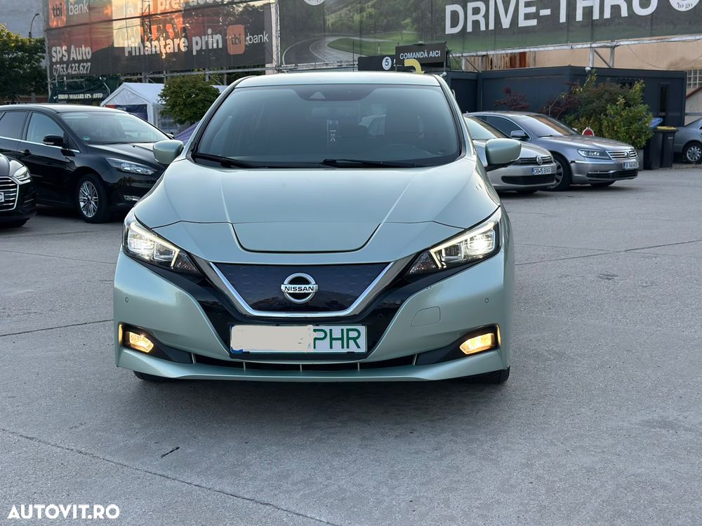 NISSAN Leaf 2019 — imagine 2
