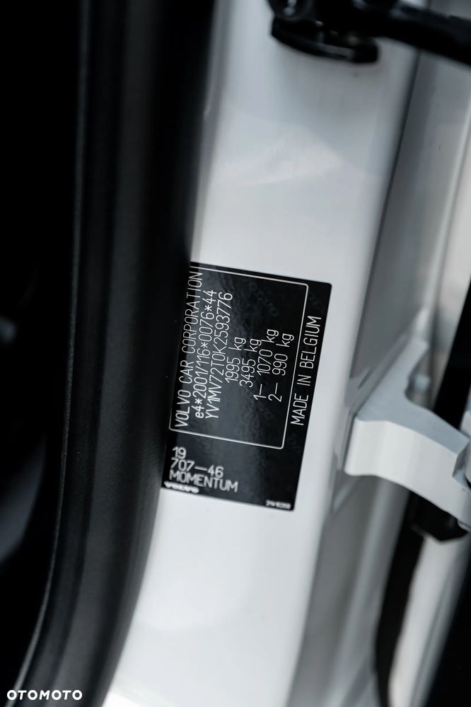 Volvo V40 D3 Geartronic RDesign - 34