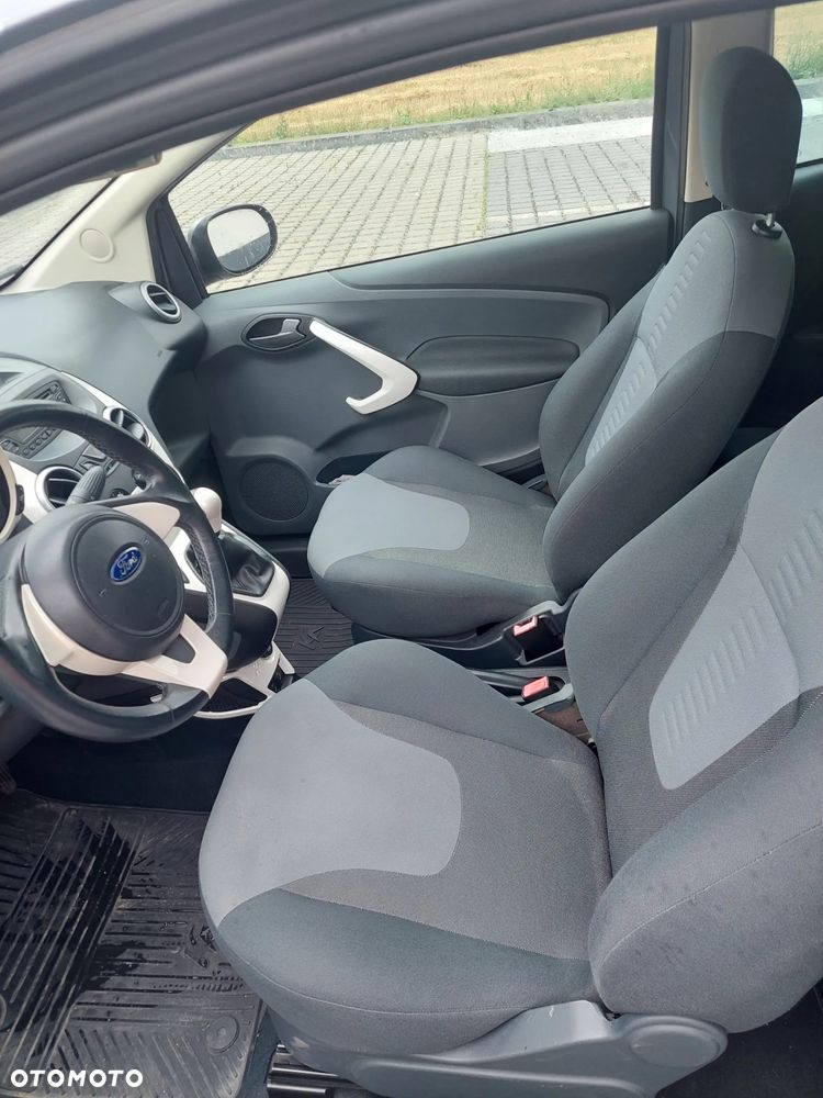Ford KA - 12