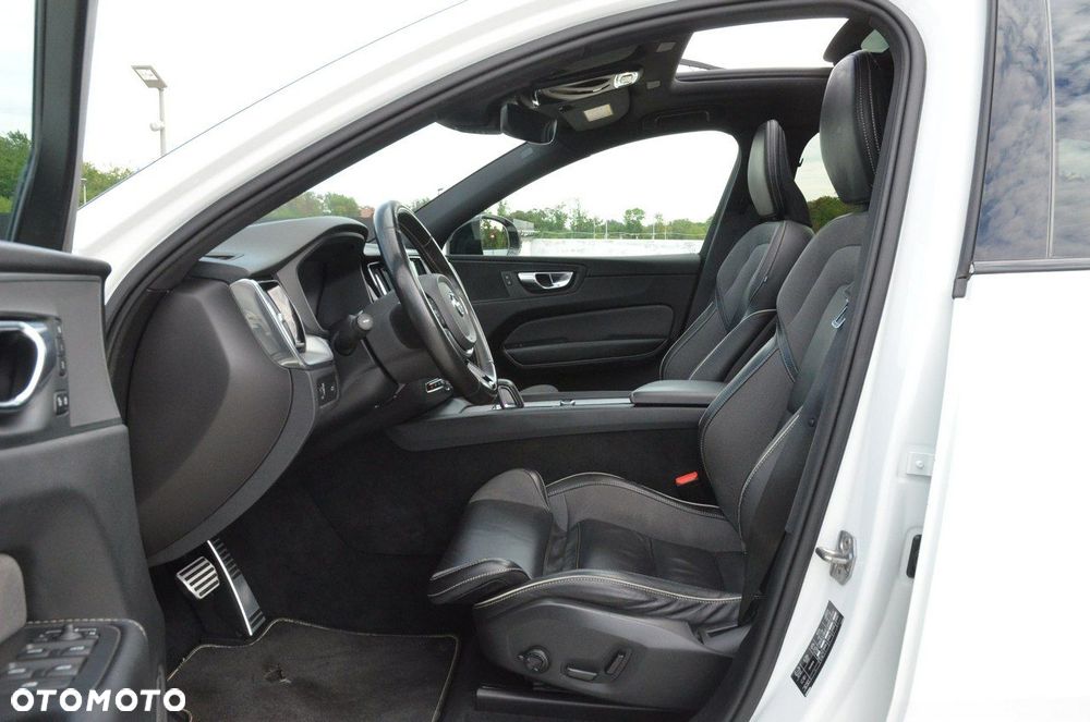 Volvo XC 60 B4 D Geartronic RDesign - 27