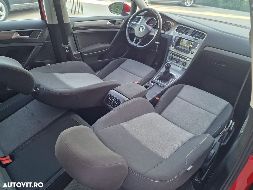 Volkswagen Golf 1.2 TSI BlueMotion Technology Comfortline - 11