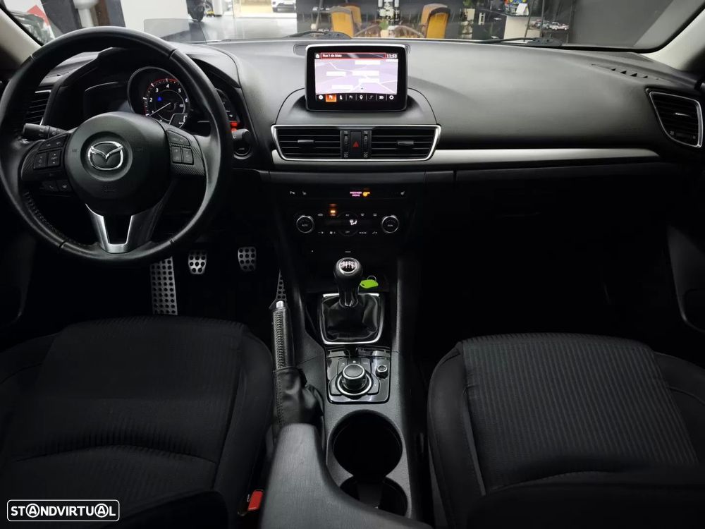 Mazda 3 Hatchback 1.5 Sky-D Excellence Navi - 21