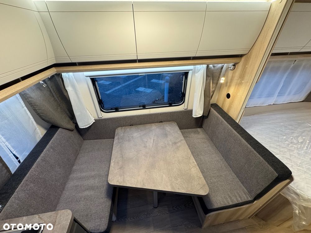 Hobby 400 SFe De luxe - 14