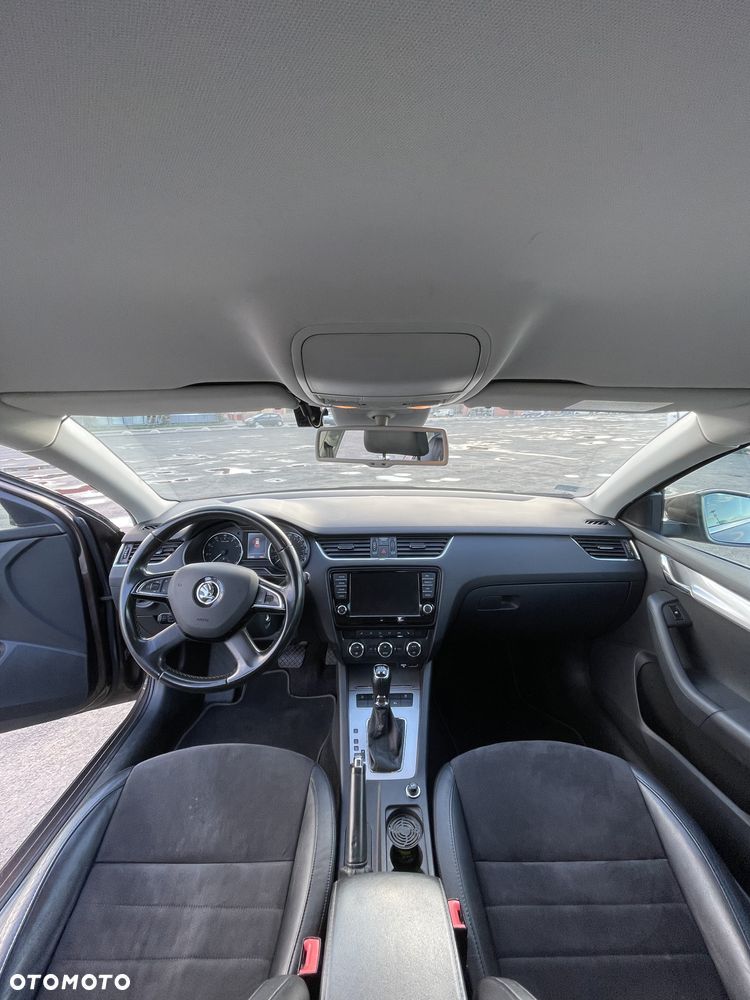 Skoda Octavia ver-1-8-tsi-4x4-ambition-dsg - 15