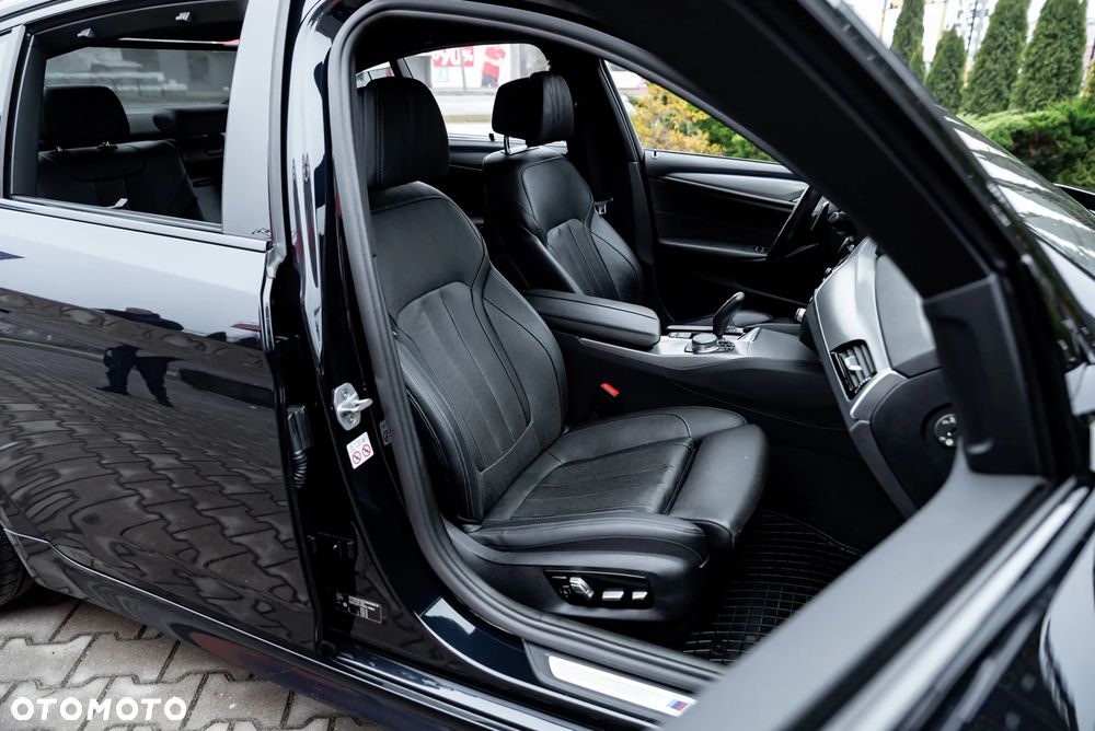 BMW Seria 5 540d xDrive M Sport Edition - 35