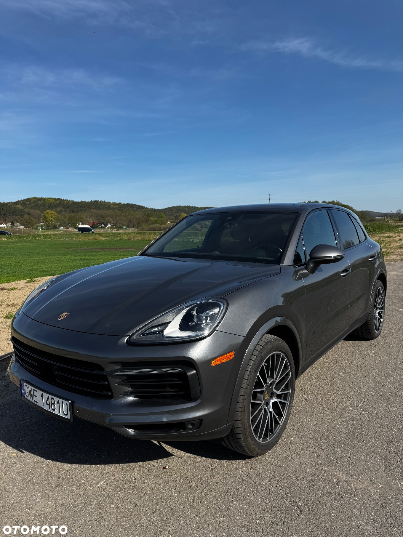 Porsche Cayenne Standard - 3