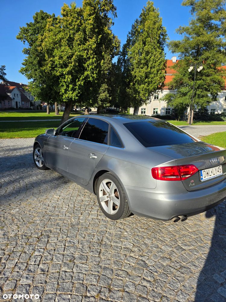 Audi A4 Limousine 2.0 TDI DPF Ambition - 4