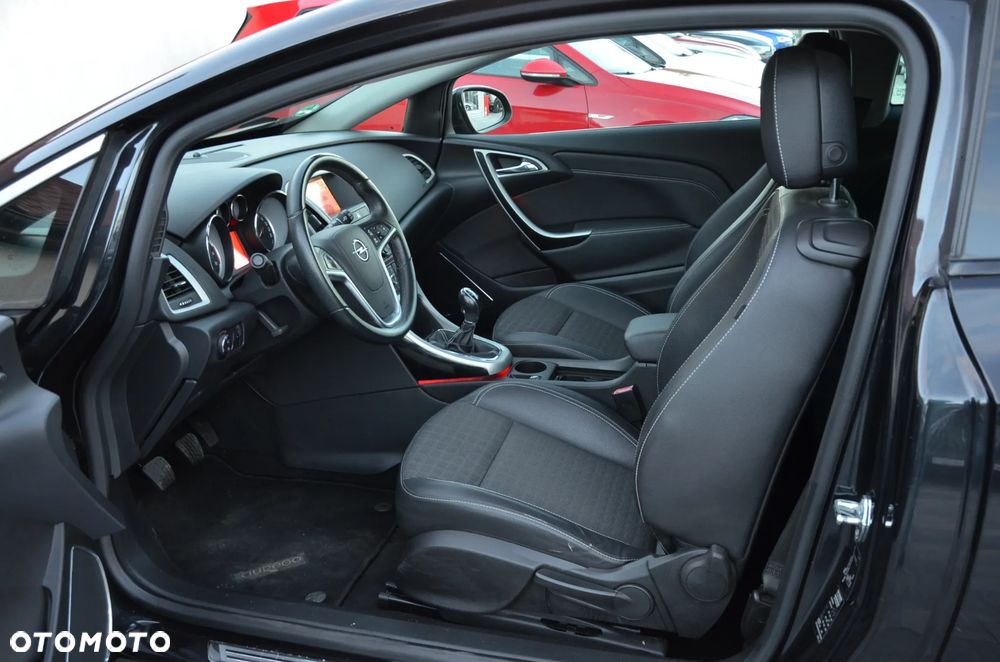 Opel Astra 1.6 Turbo Sport - 13