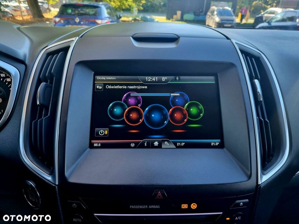 Ford S-Max 2.0 EcoBoost Titanium - 26