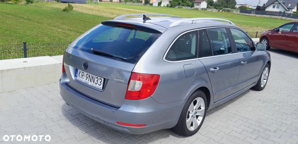 Skoda Superb 1.6 TDI Comfort - 5