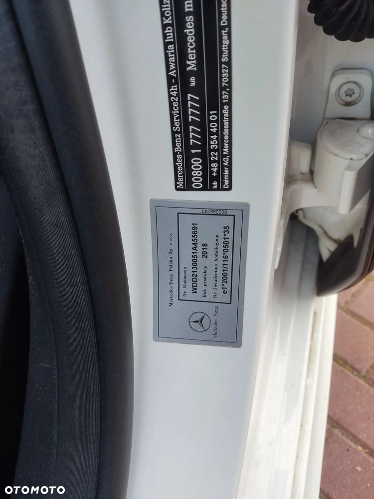 Mercedes-Benz Klasa E 220 d 4-Matic 9G-TRONIC - 25