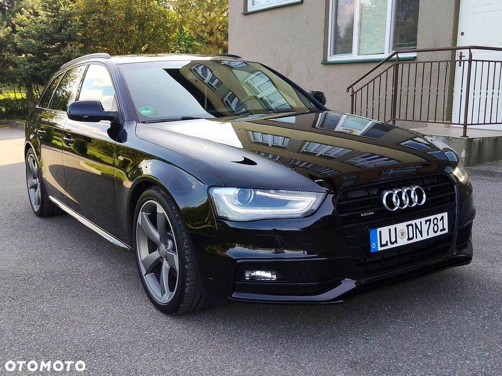 Audi A4 Avant 2.0 TDI DPF quattro S line Sportpaket - 9