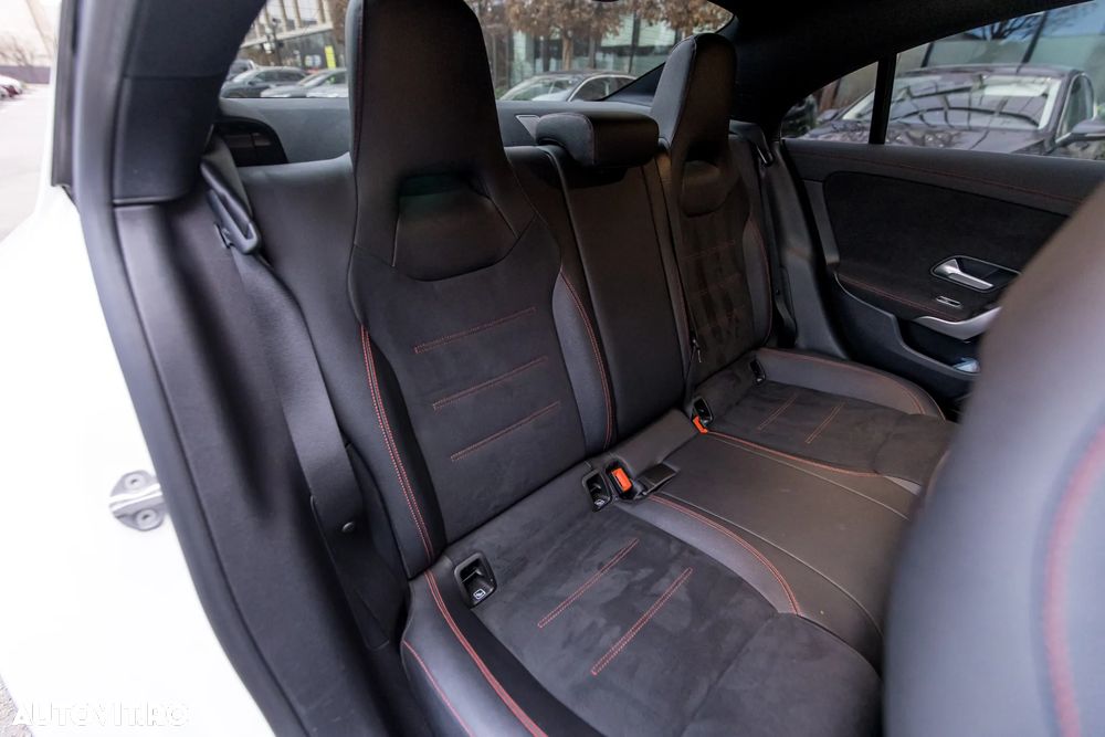 Mercedes-Benz CLA - 34