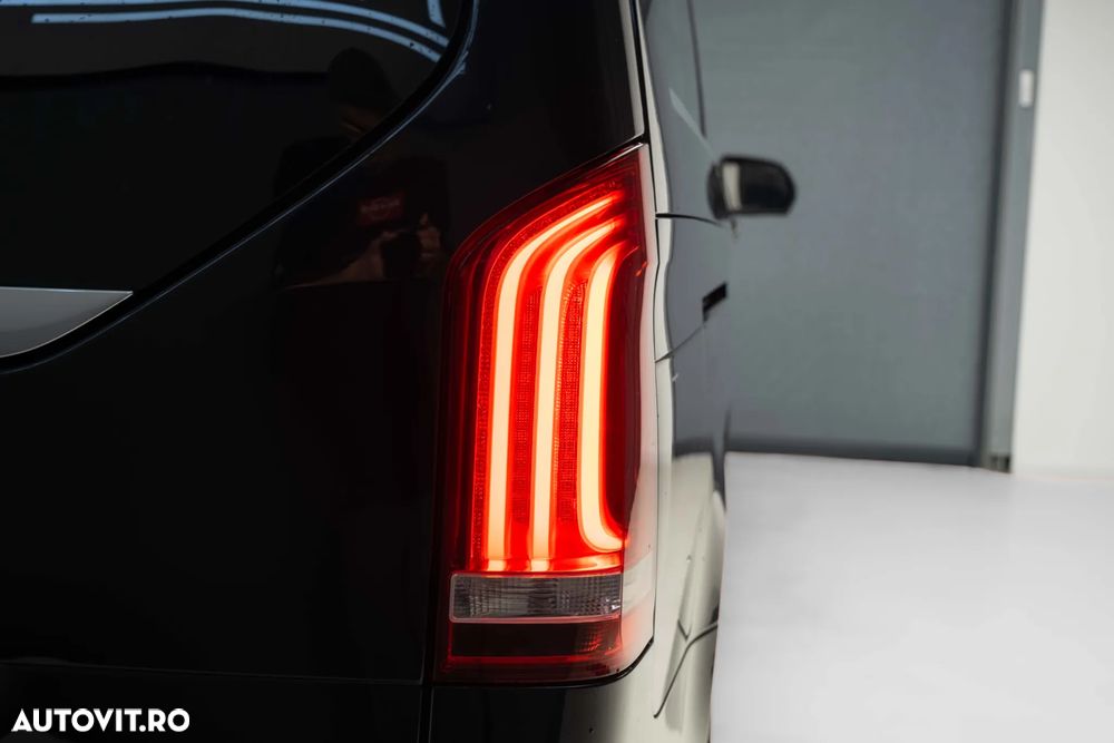 Mercedes-Benz V 300 d Extralang 9G-TRONIC Avantgarde - 11