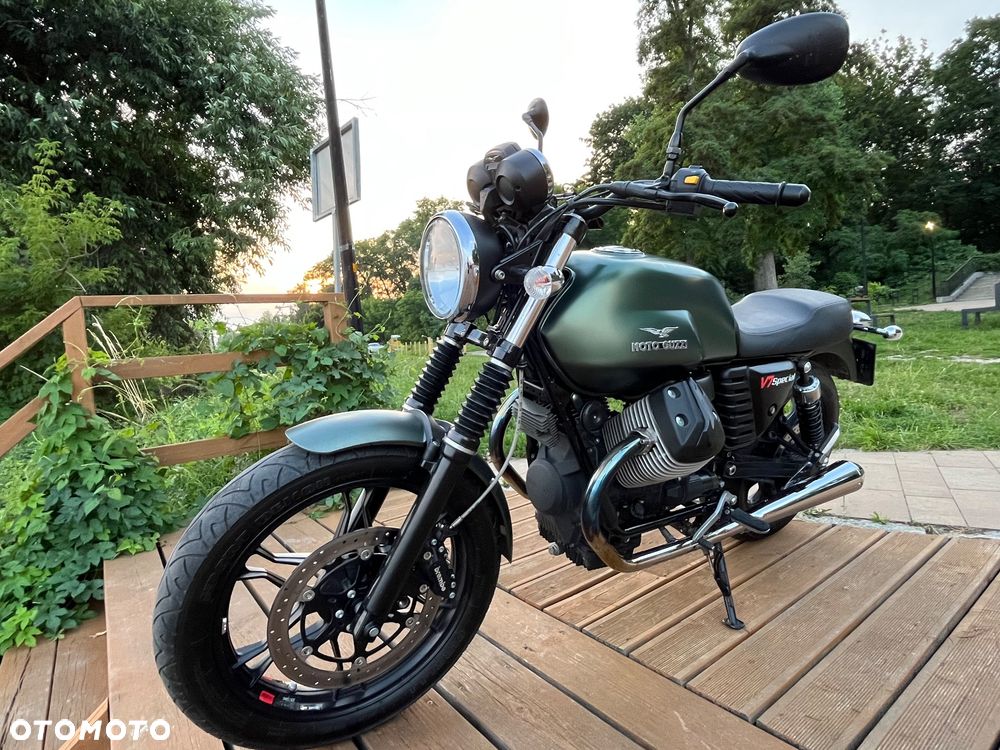 Moto Guzzi V7 - 3