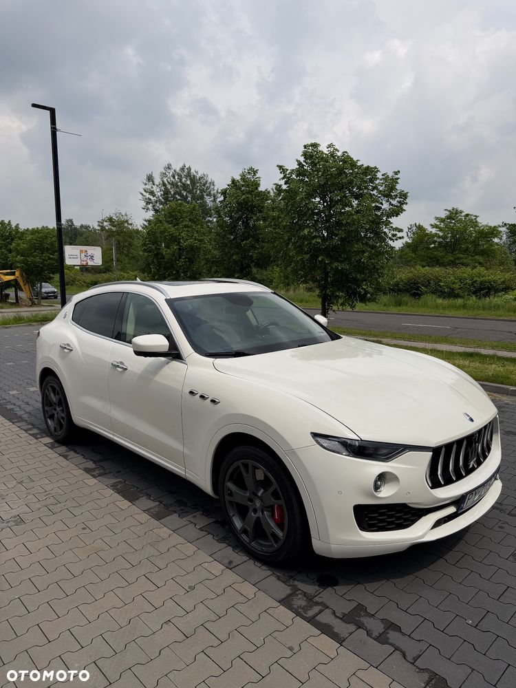 Maserati Levante S Q4 - 8