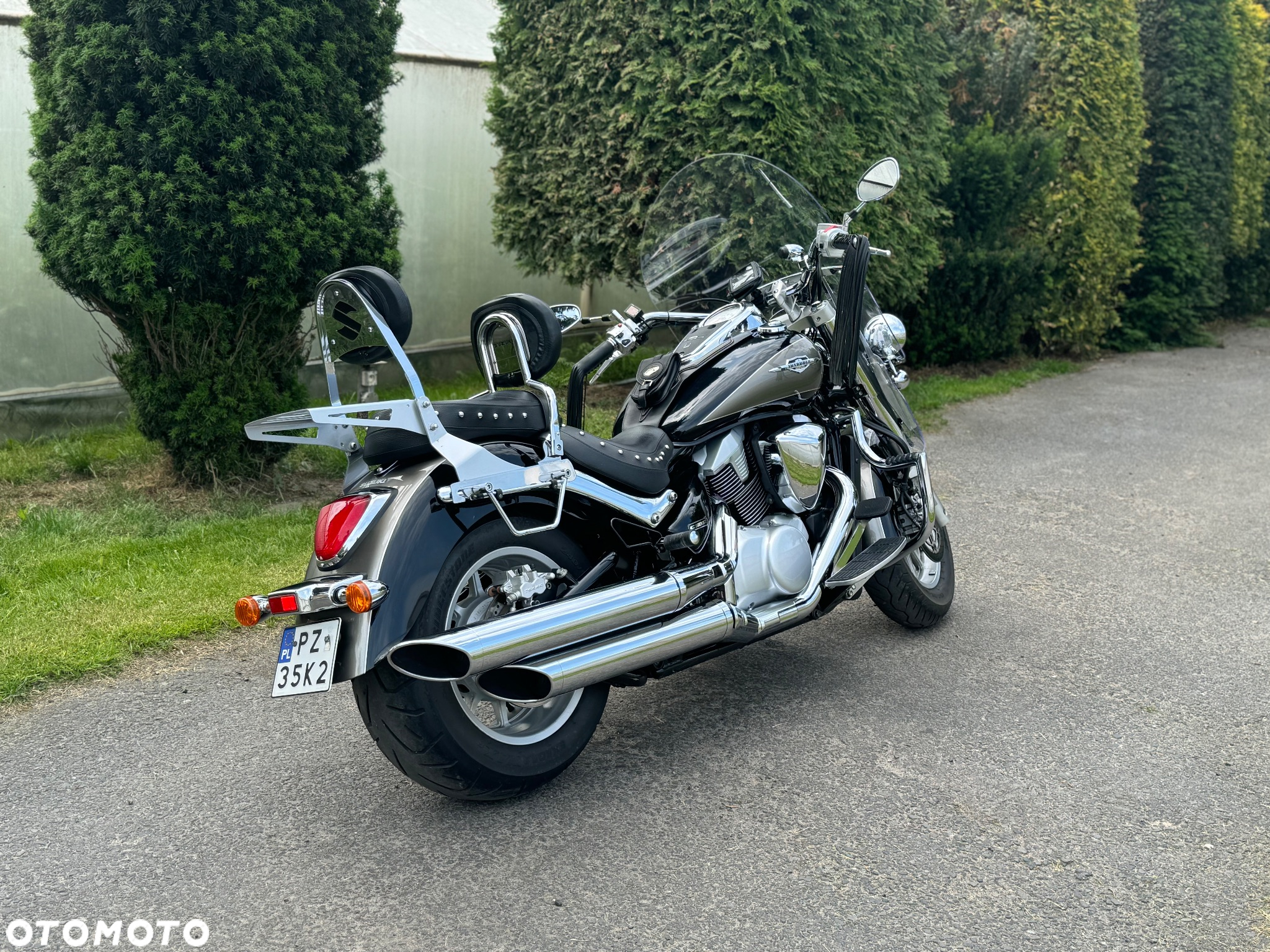 Suzuki Intruder - 2