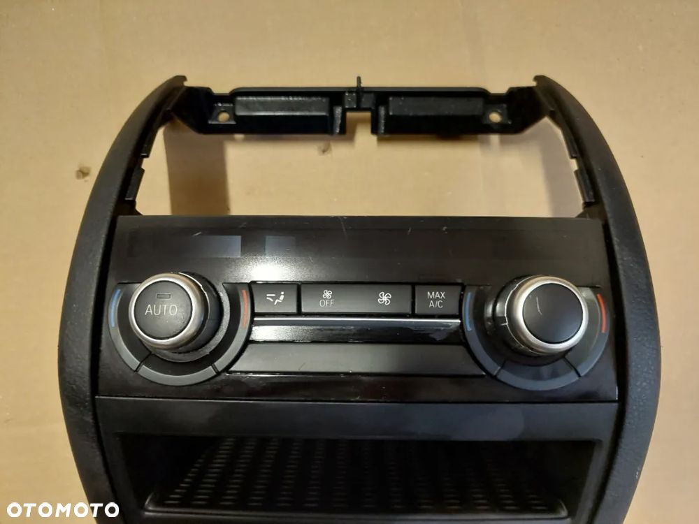 BMW F10 F01 LIFT OBUDOWA PANEL KLIMATYZACJI 9304718 - 2