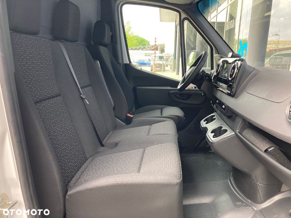 Mercedes-Benz Sprinter 319 CDI pozwozie 4325 mm - 14