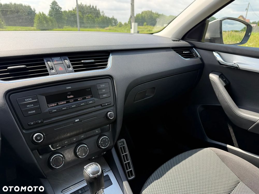 Skoda Octavia 1.6 TDI Active DSG - 21