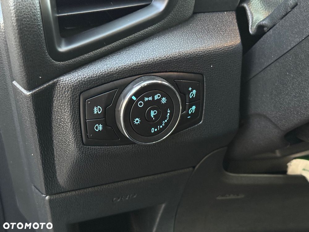Ford EcoSport - 17