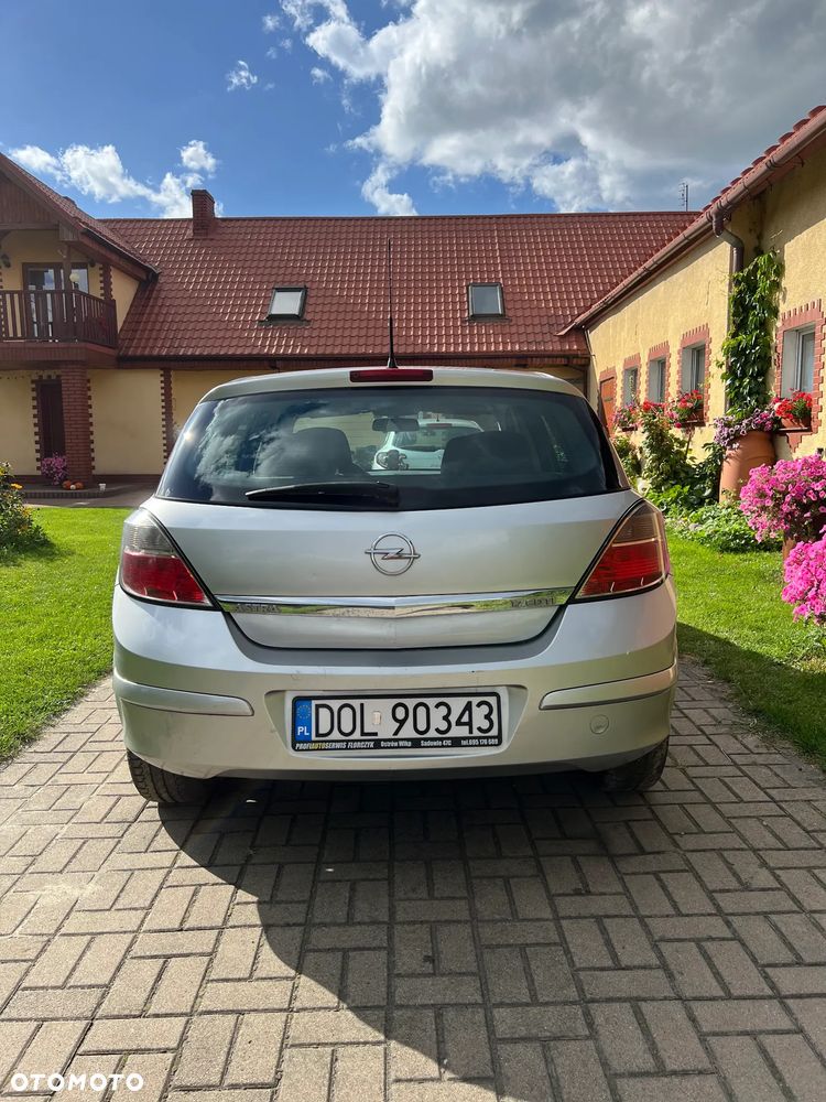 Opel Astra 1.7 CDTI Enjoy - 6