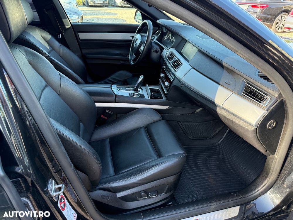 BMW Seria 7 740d xDrive Edition Exclusive - 26