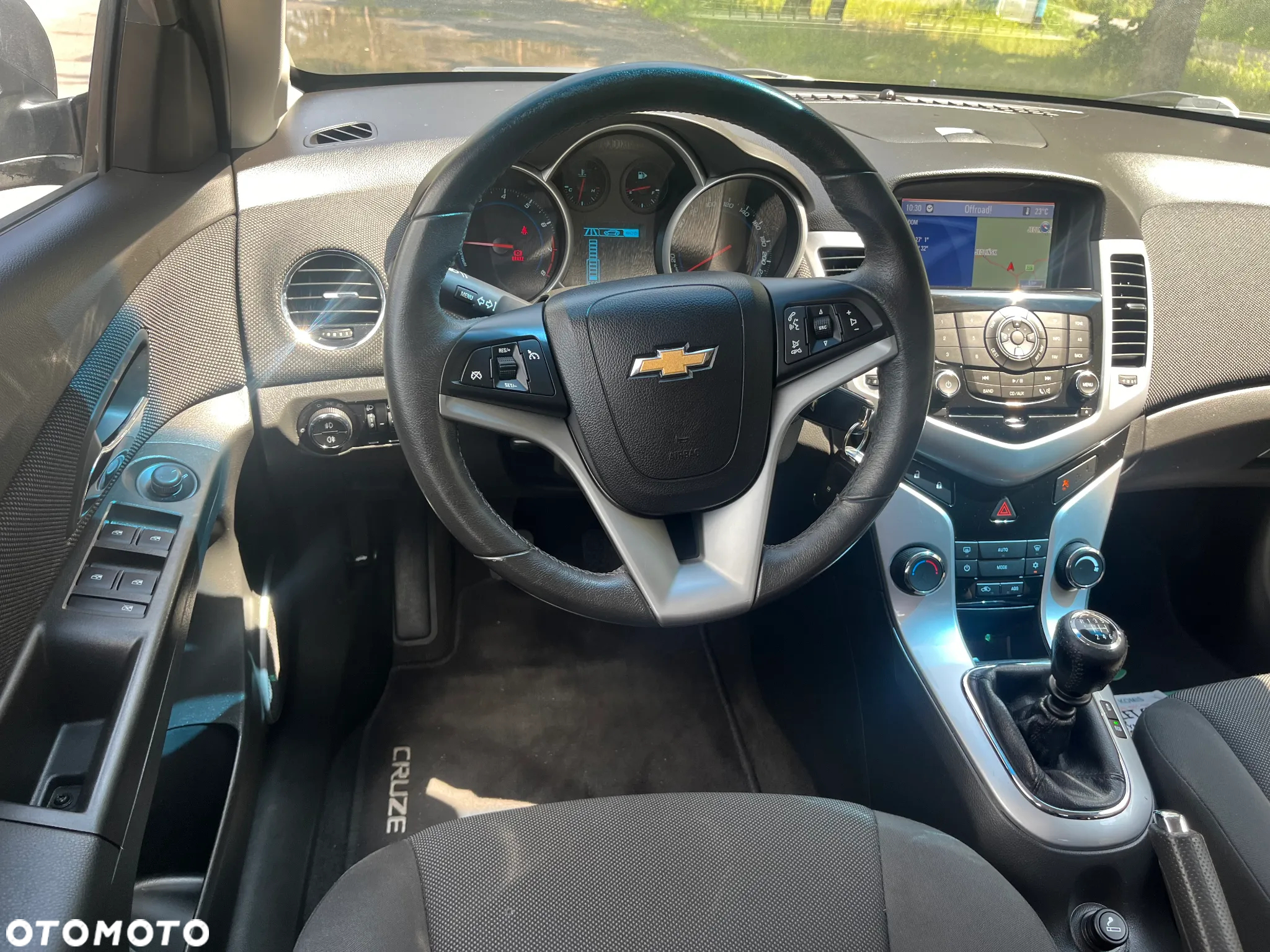 Chevrolet Cruze 1.4T LTZ+ - 10