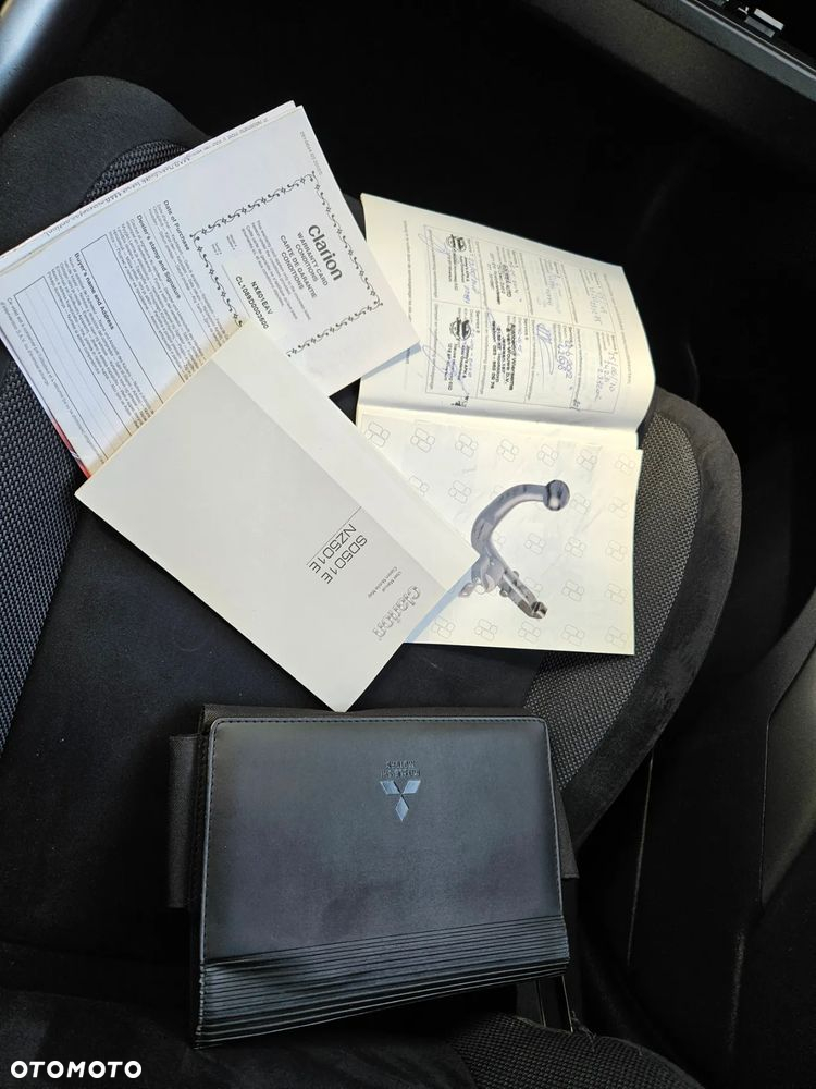 Mitsubishi Outlander - 39