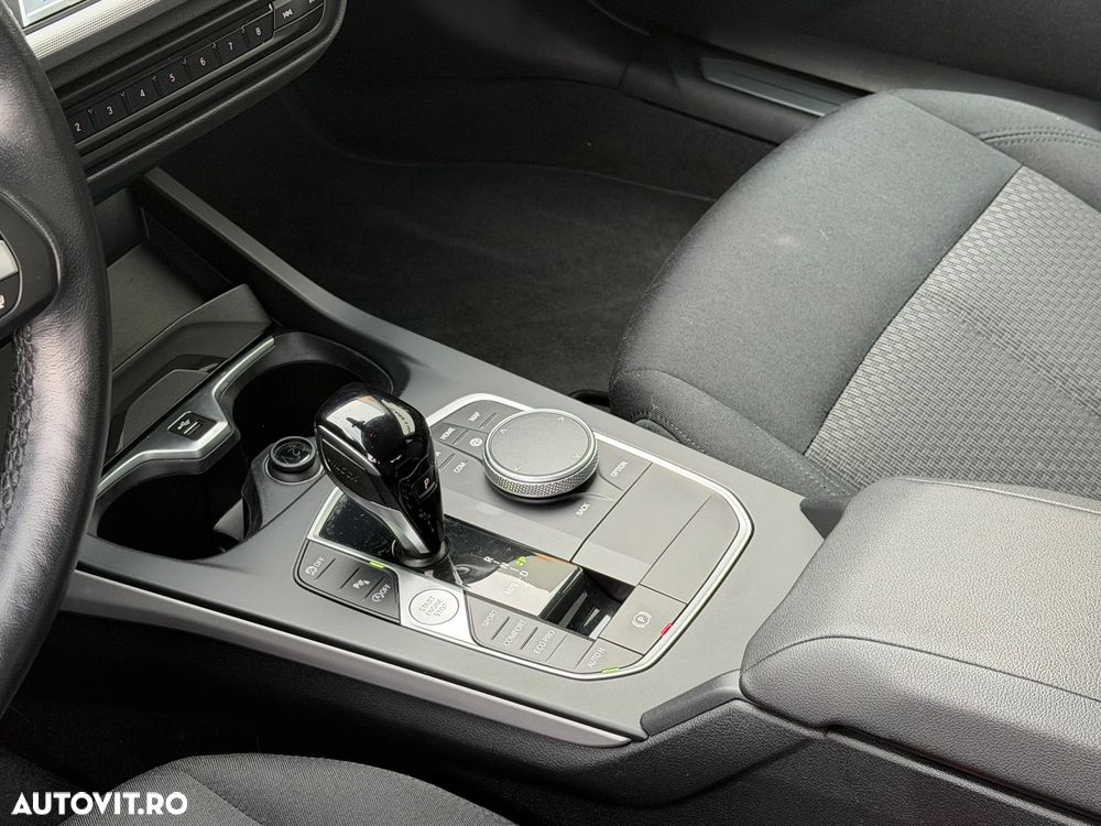 BMW Seria 2 218i Aut. - 20