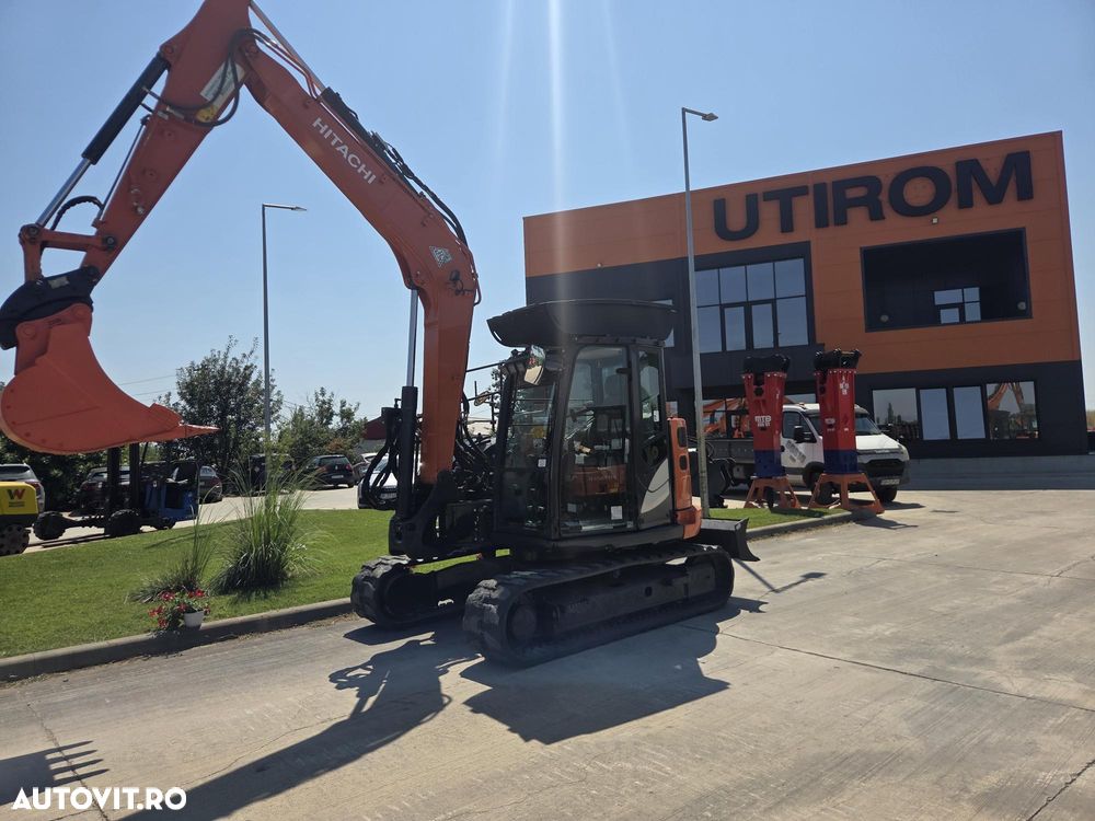 Hitachi ZX85-6, 2022, 2.787h, CUPLA RAPIDA HIDRAULICA+3 cupe NOI, adanc sapare 5m, latime 2,3m, senile cauciuc 80% ok doar 444h deplasare, inst picon pe brate, aer cond, camera spate, scaun incalzit, LAMA NIVELARE, Masa 8,5t, leasing, PROMOTIE 62.900Eur+Tva - 13