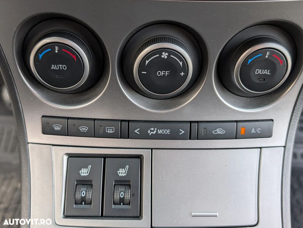 Mazda 3 2.0 MZR DISI Exclusive-Line - 24