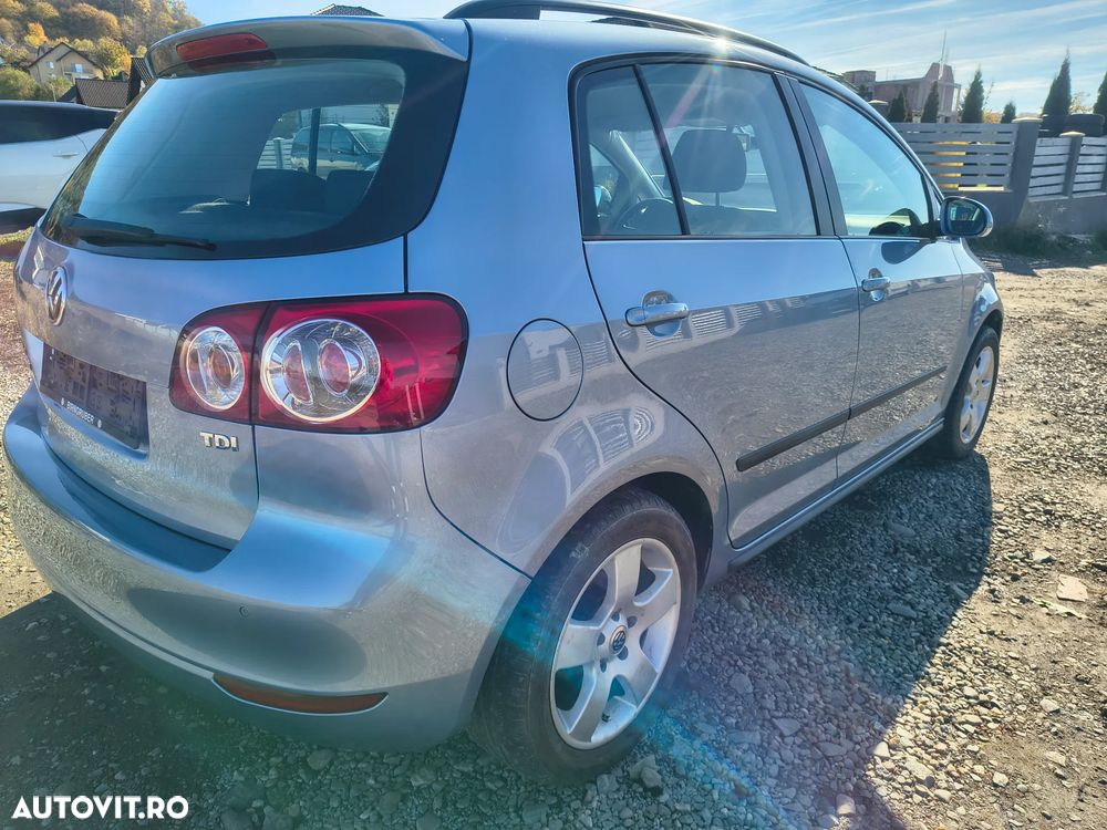 Volkswagen Golf Plus - 4