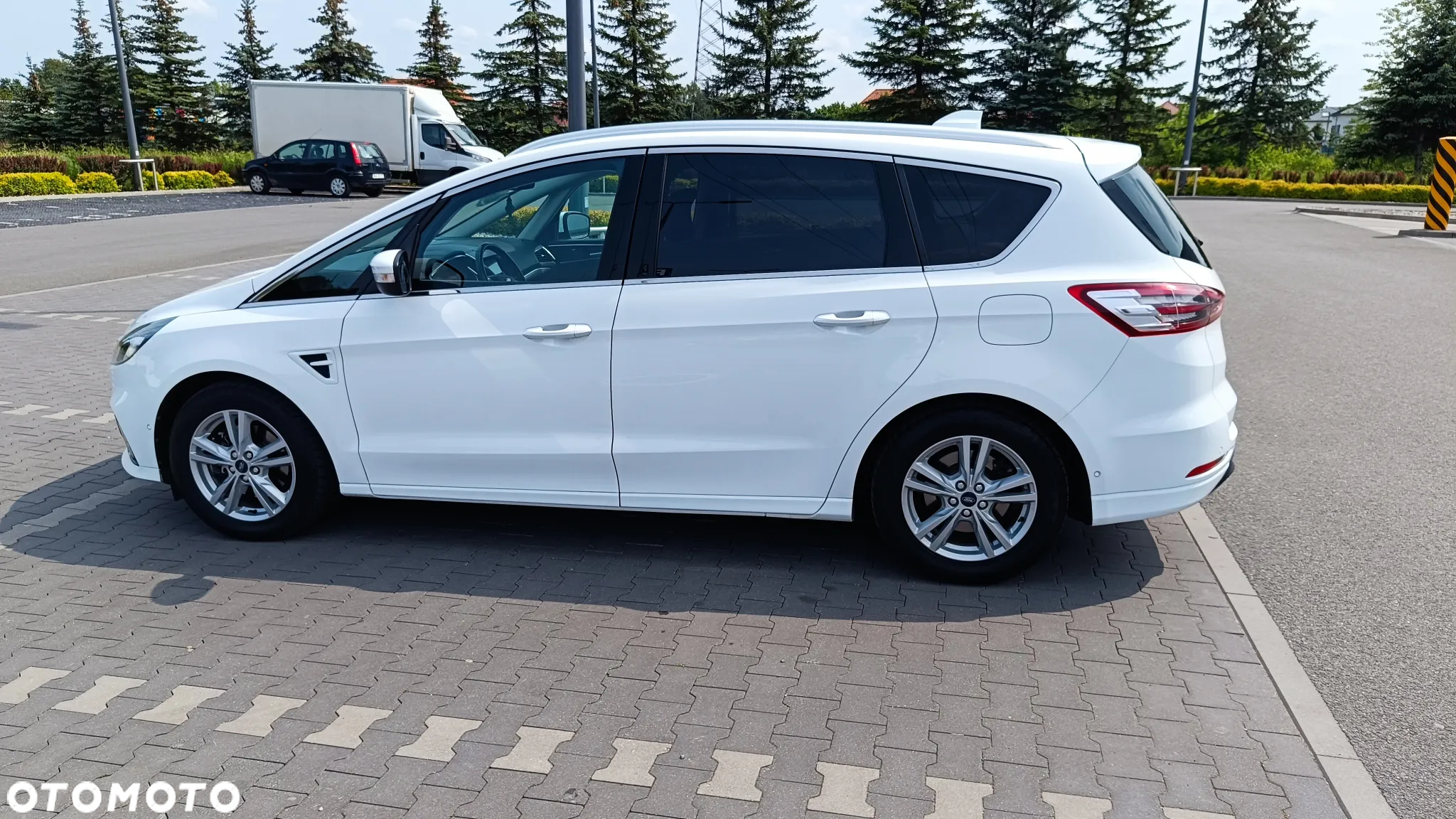 Ford S-Max 2.0 EcoBlue Titanium - 12