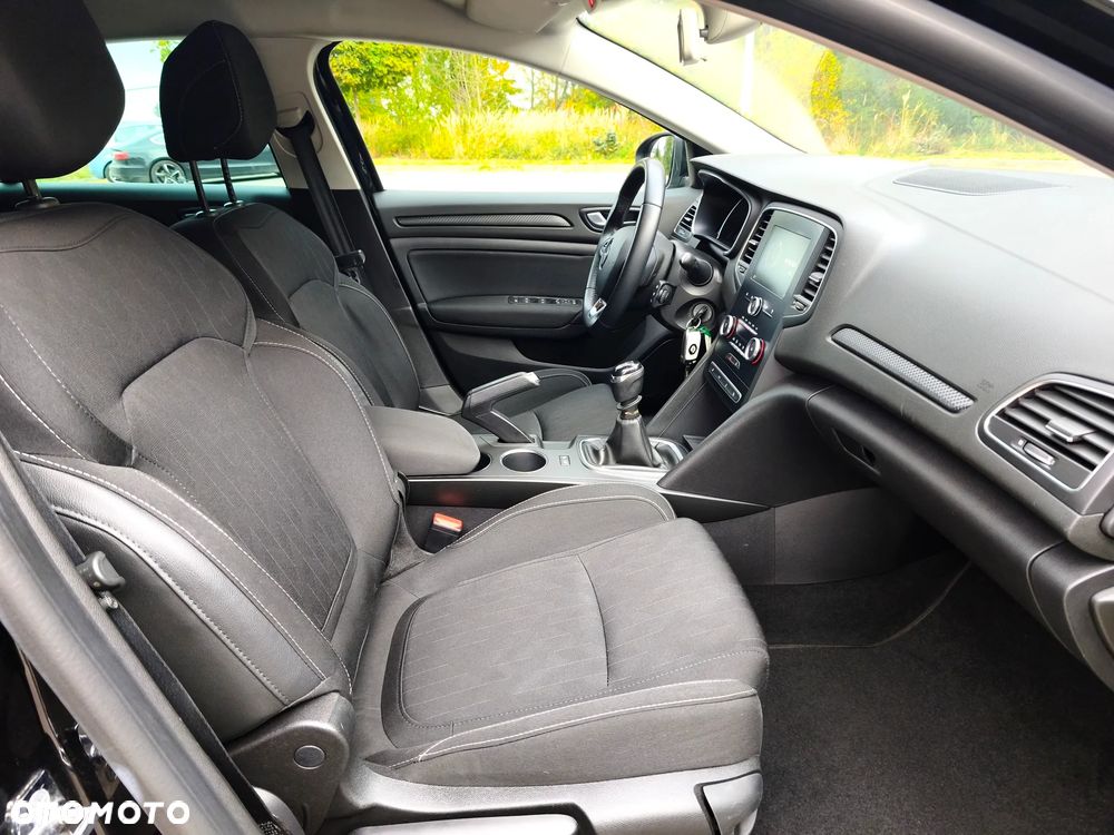 Renault Megane 1.3 TCe FAP Limited - 22