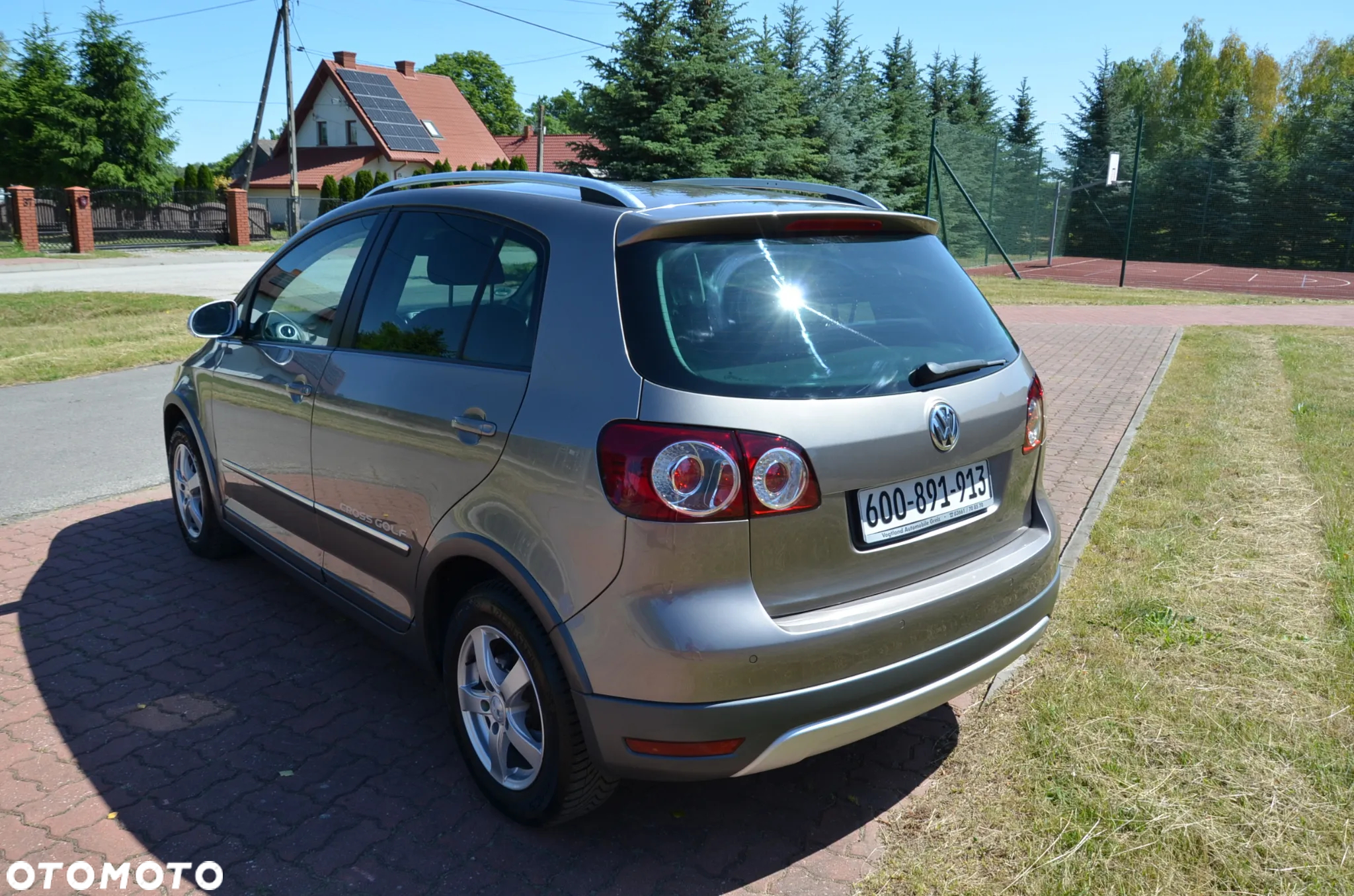 Volkswagen Golf Plus 1.4 TSI Highline - 8