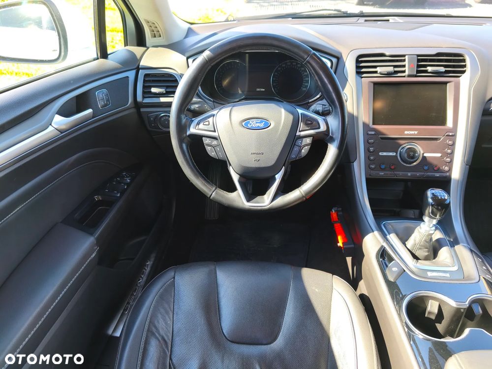 Ford Mondeo 2.0 TDCi STart-Stopp Titanium - 10