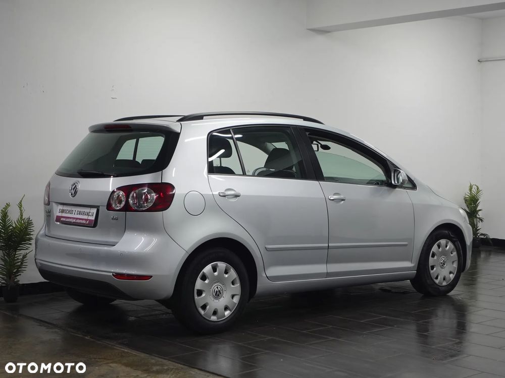 Volkswagen Golf Plus 1.6 Comfortline - 9