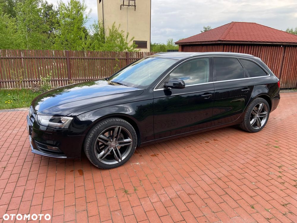 Audi A4 Avant - 1
