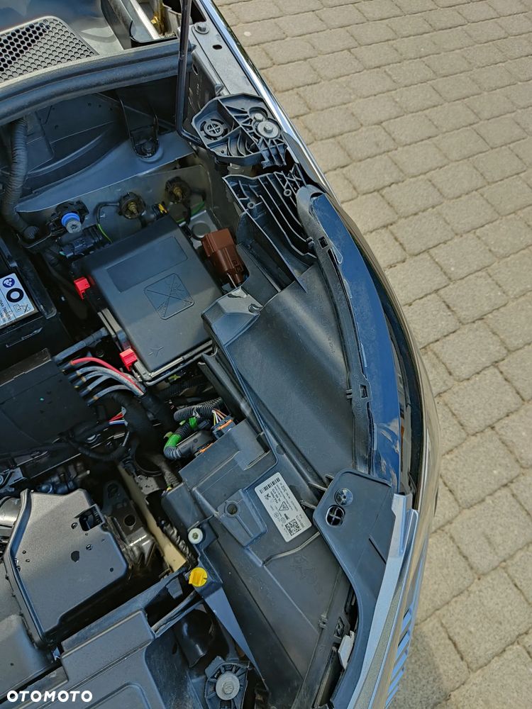 Peugeot 3008 BlueHDi 130 Stop & Start EAT8 Allure Pack - 14