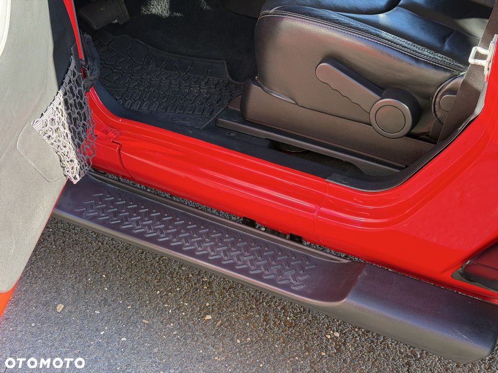 Jeep Wrangler - 13
