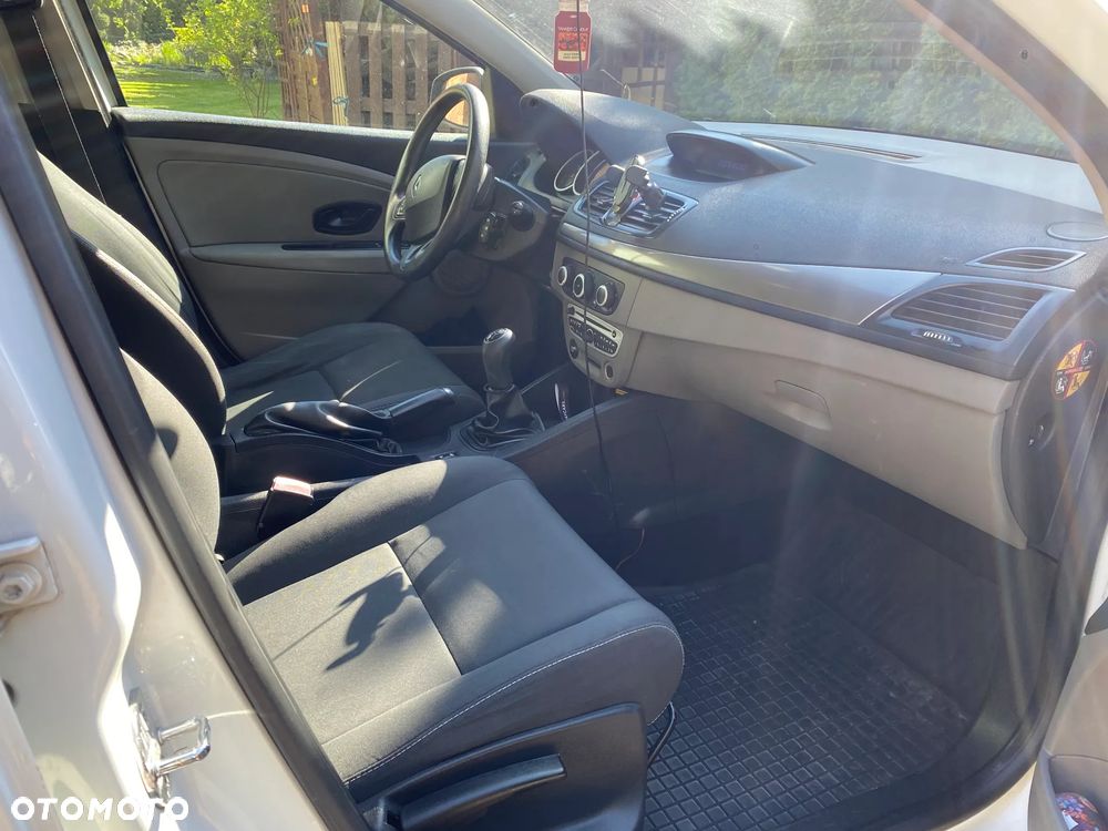 Renault Megane 1.5 dCi Generation - 8