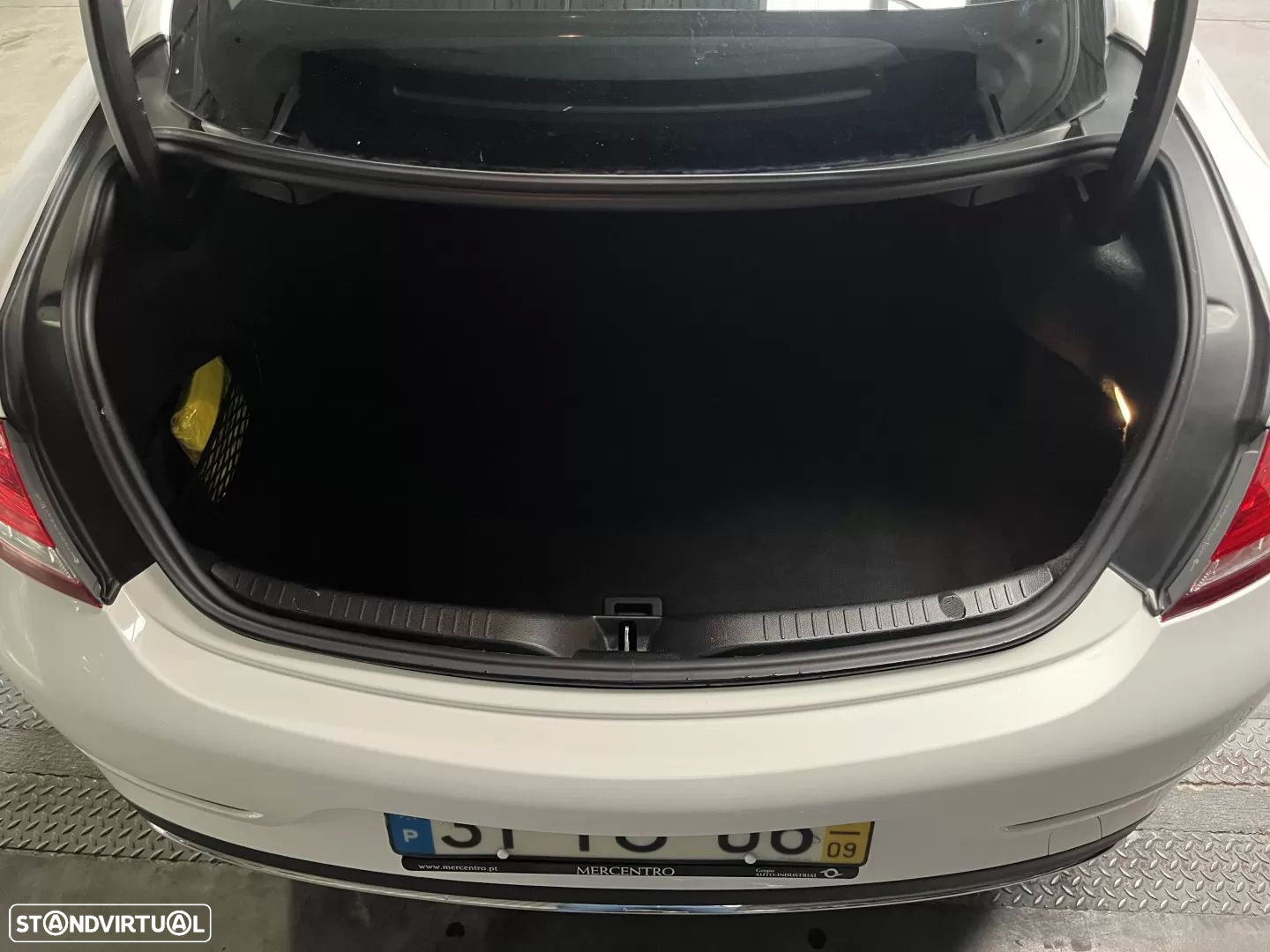 Mercedes-Benz C 180 Standard - 50
