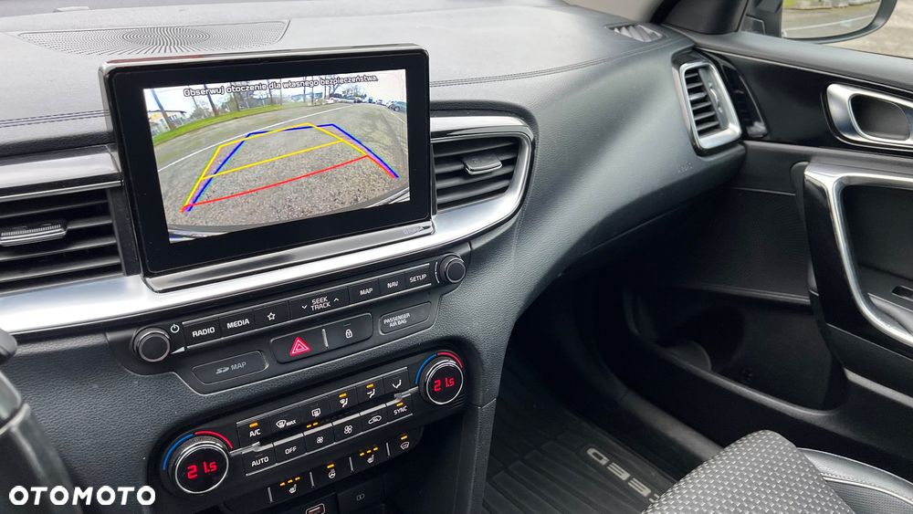 Kia Ceed 1.4 T-GDI L DCT - 14