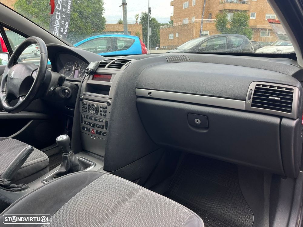 Peugeot 407 SW HDi 110 Sport - 25
