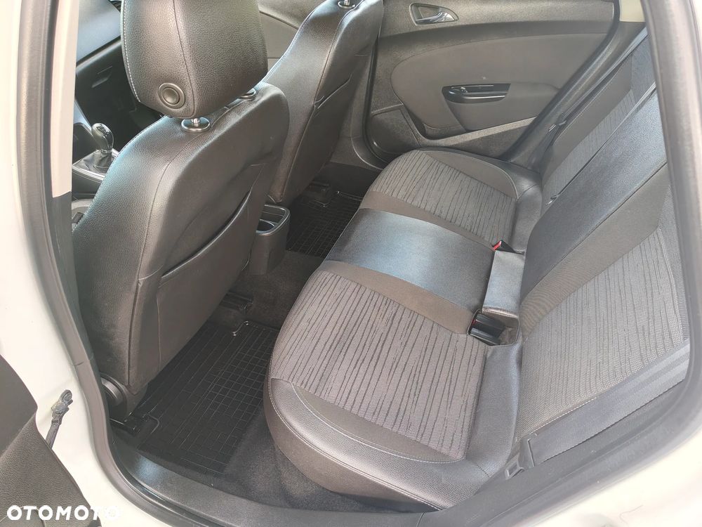 Opel Astra IV 1.4 T Active EU6 - 22
