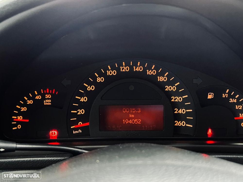 Mercedes-Benz C 200 CDi Elegance - 25