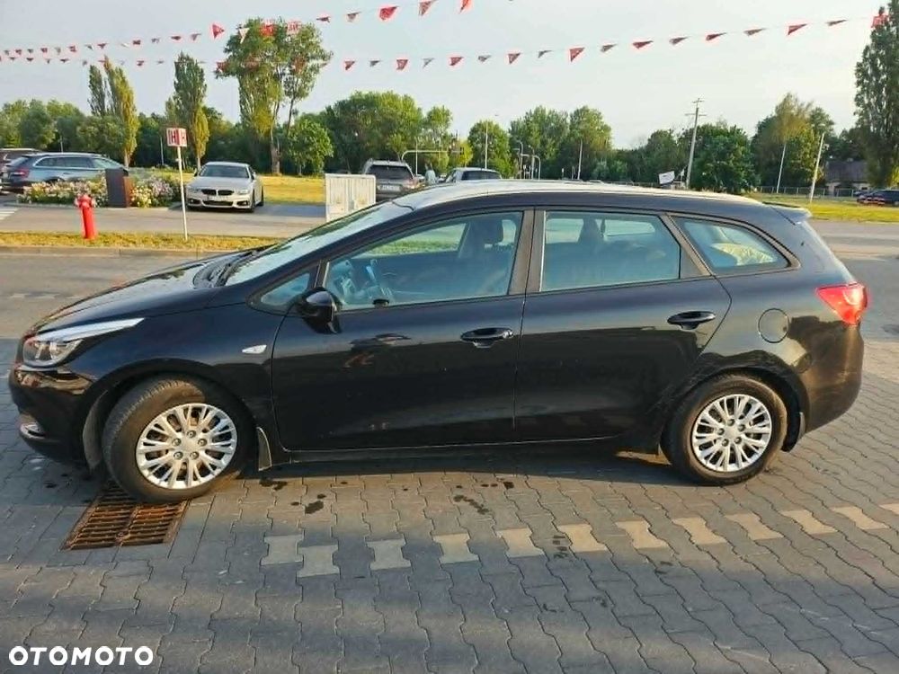 Kia Ceed - 5