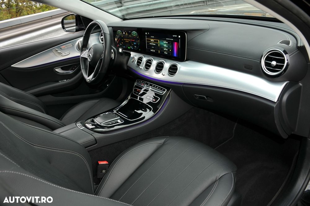 Mercedes-Benz E 300 de 4Matic 9G-TRONIC Night Edition - 26