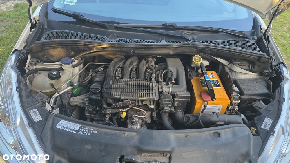 Peugeot 208 1.2 PureTech Style - 9
